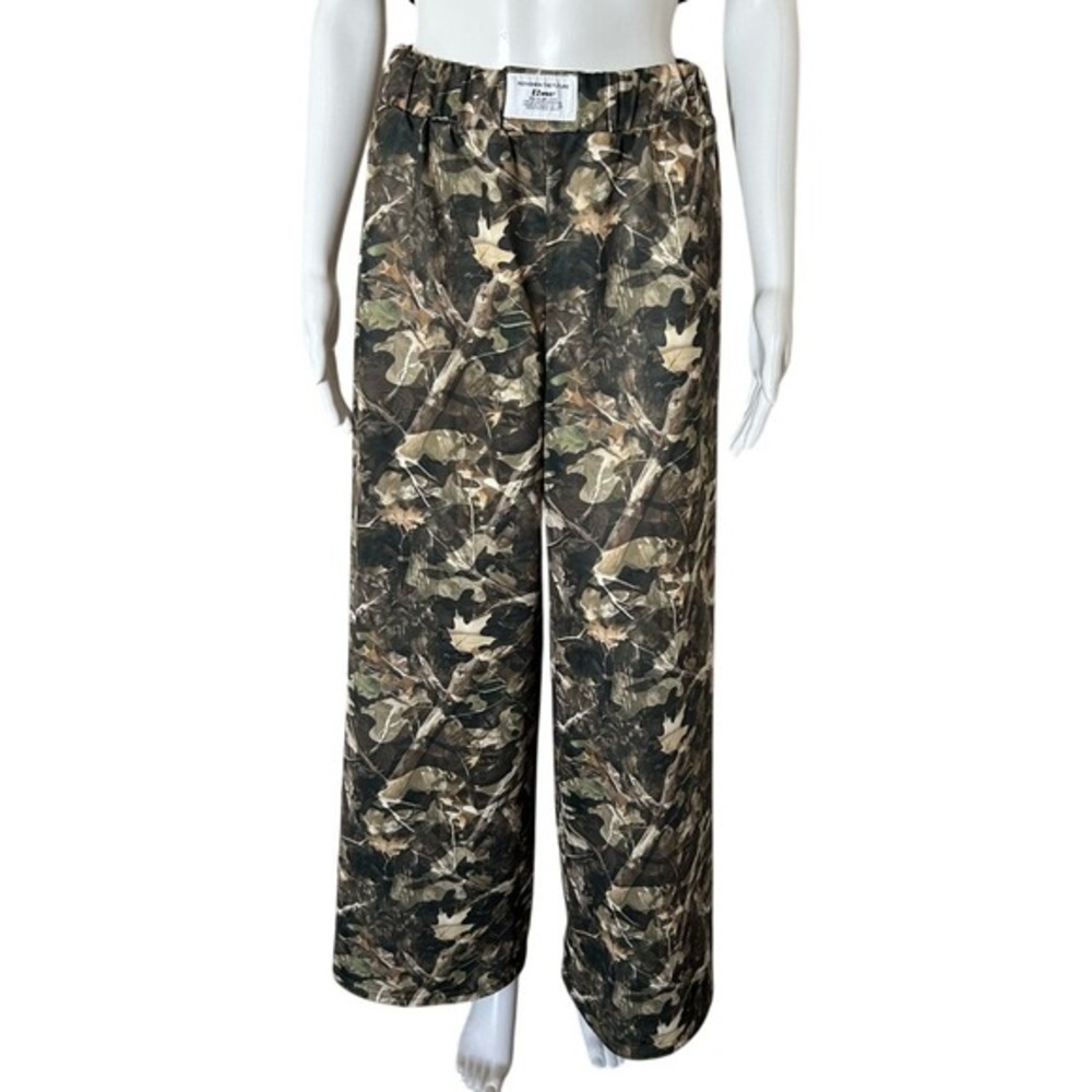 SHEIN High Elastic Waist Camo Wide Leg Loose Relaxed Fit Pants Size Medium